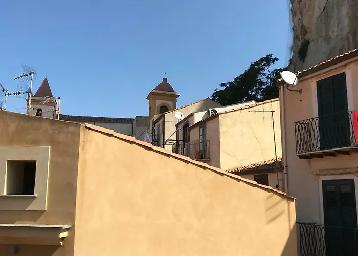 Appartamento Saraceni 20 *