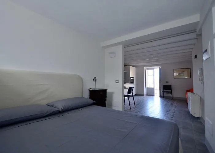 Saraceni 20 Appartamento *